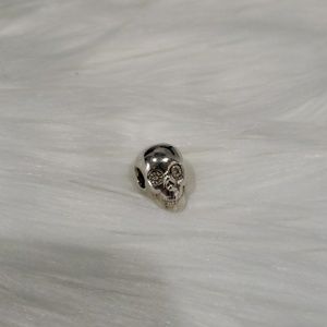 Charles Garnier sterling Skull bead with diamonds